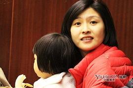 邓菲儿女主播,青春风采与网络影响力的完美融合