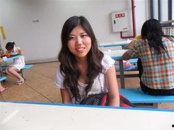 闫个人资料简介,才华横溢的青年才俊，多领域成就斐然